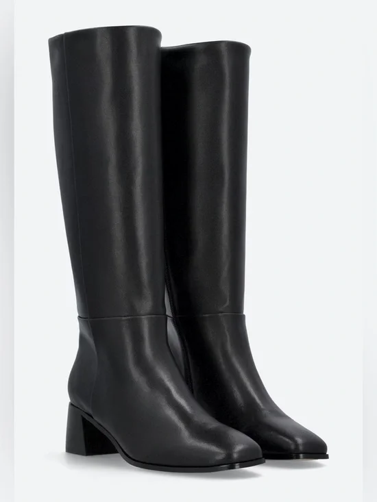 Violet & Red Mindy Leather Tall Boot, Size 6 - Picture 1 of 3